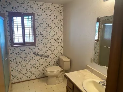 265 Ashley Ct, Redding, CA 96001 photo 12