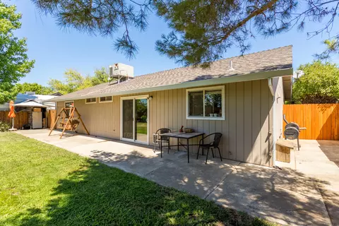 1677 Trumpet Dr, Redding, CA 96003 photo 27