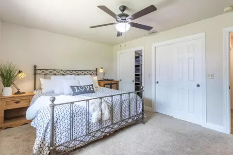 1677 Trumpet Dr, Redding, CA 96003 photo 12