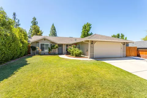 1677 Trumpet Dr, Redding, CA 96003 photo 1