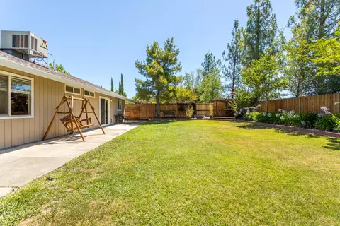 1677 Trumpet Dr, Redding, CA 96003 photo 24