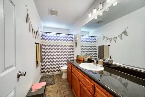 645 Larie Ln, Red Bluff, CA 96080 photo 11