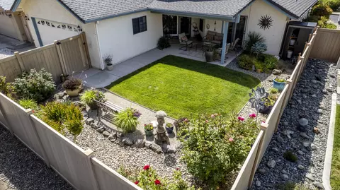 1934 Wineberry Path, Redding, CA 96003 photo 16