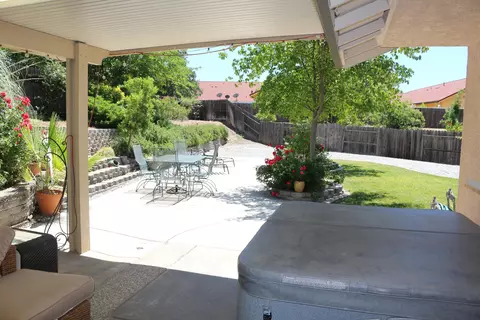 843 Paramount Way, Redding, CA 96003 photo 19