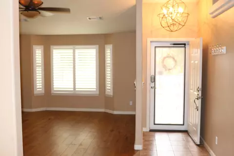 843 Paramount Way, Redding, CA 96003 photo 15