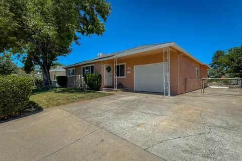 640 Leila Ave, Redding, CA 96002 photo 15