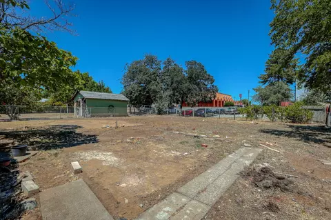 640 Leila Ave, Redding, CA 96002 photo 40