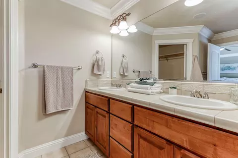 2751 Garnet Ct, Redding, CA 96001 photo 8