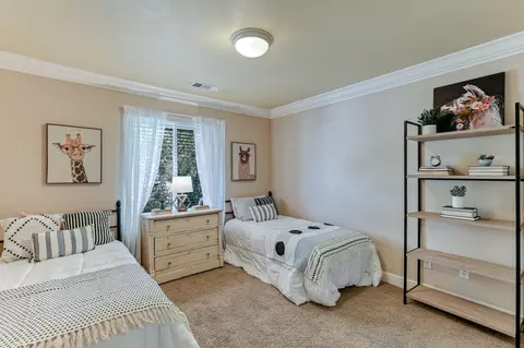 2751 Garnet Ct, Redding, CA 96001 photo 38