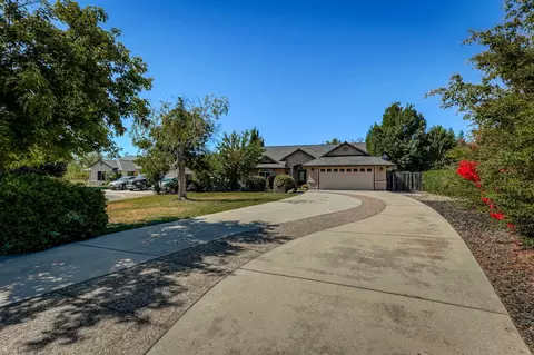 2751 Garnet Ct, Redding, CA 96001 photo 52