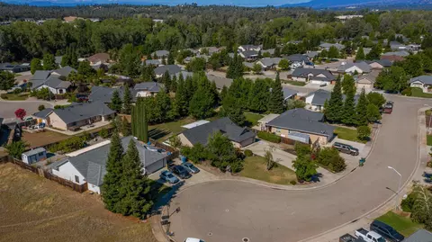 2751 Garnet Ct, Redding, CA 96001 photo 22