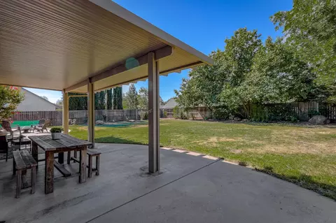2751 Garnet Ct, Redding, CA 96001 photo 17