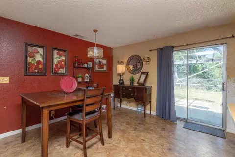 1140 Jaxon Way, Redding, CA 96003 photo 6