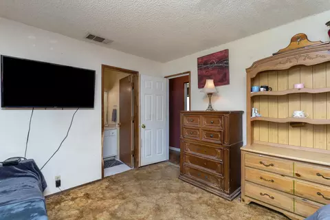 1140 Jaxon Way, Redding, CA 96003 photo 13