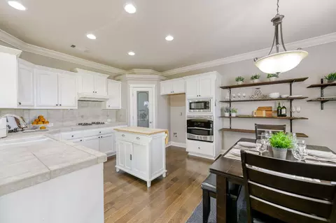 1011 Rollingview Dr, Redding, CA 96003 photo 22