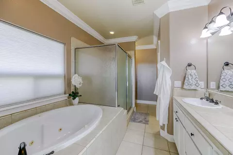 1011 Rollingview Dr, Redding, CA 96003 photo 26