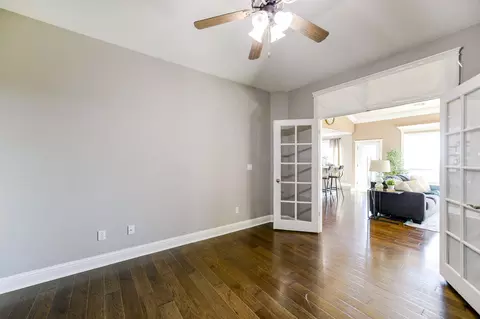 1011 Rollingview Dr, Redding, CA 96003 photo 15