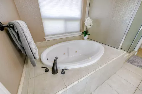 1011 Rollingview Dr, Redding, CA 96003 photo 28