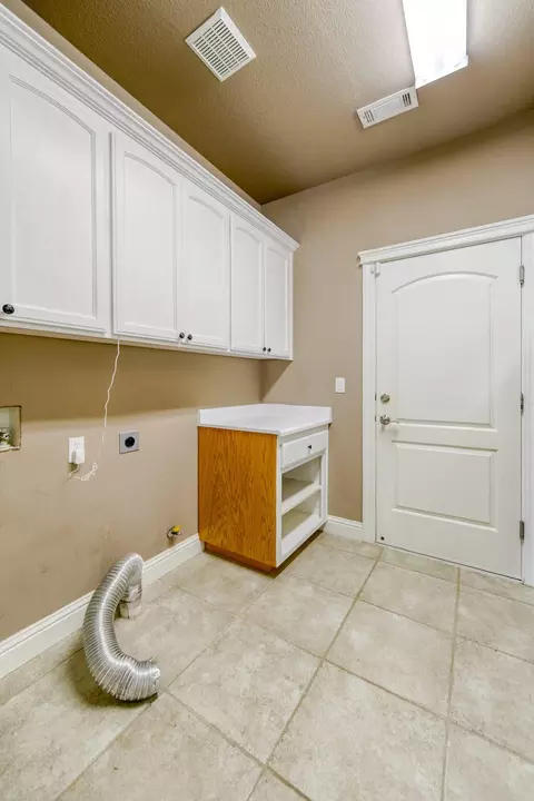 1011 Rollingview Dr, Redding, CA 96003 photo 36