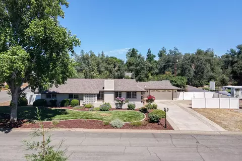 4759 Alta Rico Dr, Redding, CA 96002 photo 4