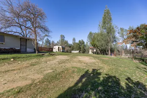 2155 Old Oregon Trl, Redding, CA 96003 photo 12