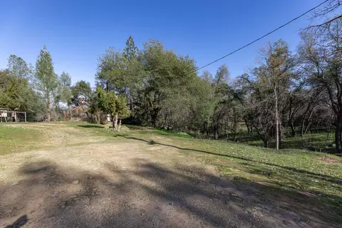 2155 Old Oregon Trl, Redding, CA 96003 photo 11