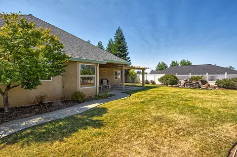 596 El Mango Dr, Redding, CA 96003 photo 49