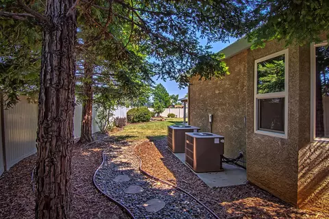 596 El Mango Dr, Redding, CA 96003 photo 51