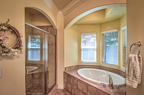 596 El Mango Dr, Redding, CA 96003 photo 28