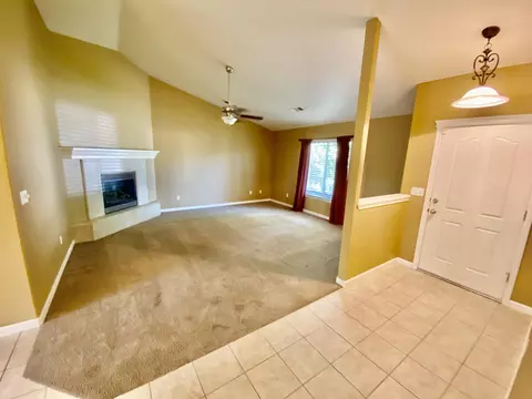 7248 Platinum Way, Redding, CA 96001 photo 2