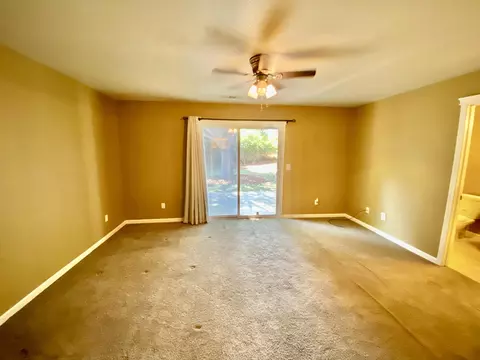 7248 Platinum Way, Redding, CA 96001 photo 4