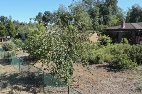 8489 Valley View Rd, Redding, CA 96001 photo 56