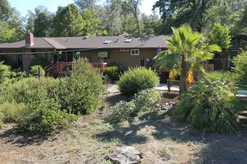 8489 Valley View Rd, Redding, CA 96001 photo 46