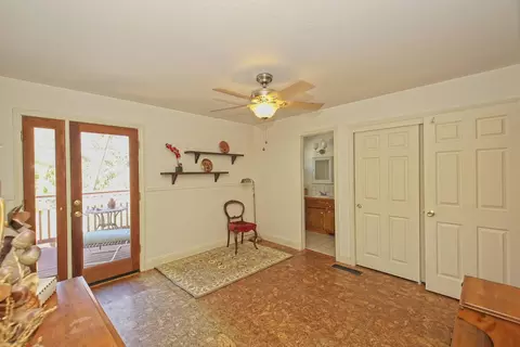 8489 Valley View Rd, Redding, CA 96001 photo 27