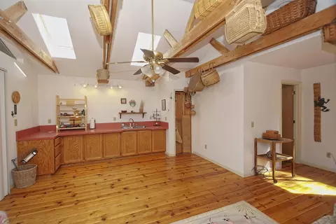 8489 Valley View Rd, Redding, CA 96001 photo 37