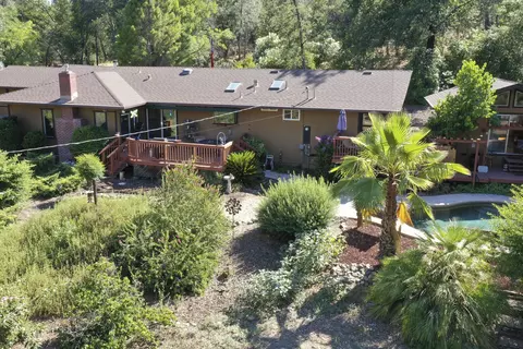 8489 Valley View Rd, Redding, CA 96001 photo 45