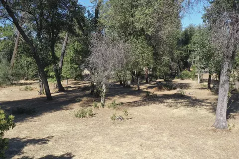 8489 Valley View Rd, Redding, CA 96001 photo 55