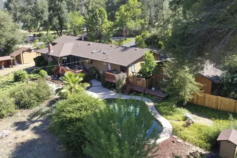 8489 Valley View Rd, Redding, CA 96001 photo 49