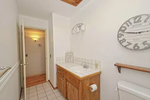 8489 Valley View Rd, Redding, CA 96001 photo 24
