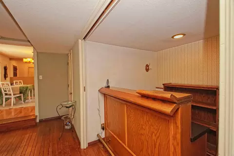 8489 Valley View Rd, Redding, CA 96001 photo 19