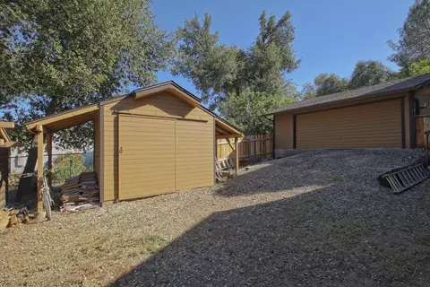 8489 Valley View Rd, Redding, CA 96001 photo 44