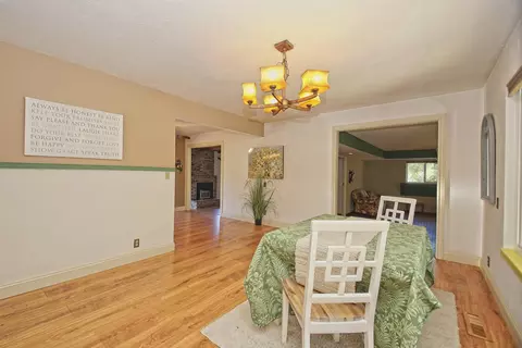 8489 Valley View Rd, Redding, CA 96001 photo 17