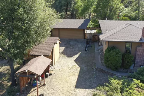 8489 Valley View Rd, Redding, CA 96001 photo 42