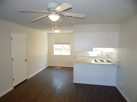 2700 Alfreda Way, Redding, CA 96002 photo 3