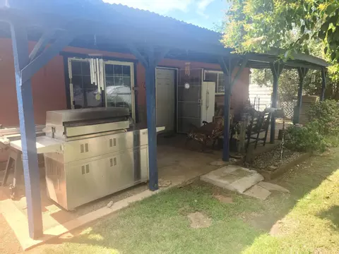 6943 Russell Ln, Redding, CA 96002 photo 11