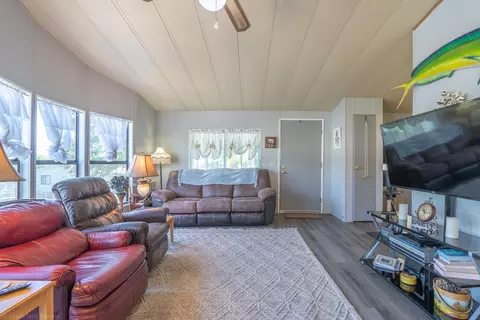4487 Little Bear, Redding, CA 96003 photo 8