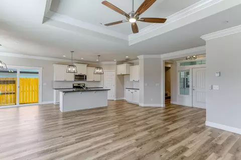 140 Trek Ln, Redding, CA 96003 photo 6