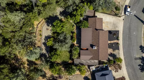 3320 Winding Way, Redding, CA 96003 photo 35