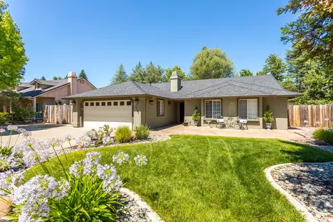 5902 Beaumont Dr, Redding, CA 96003 photo 5