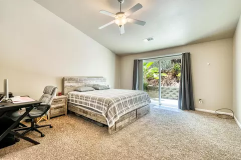 3727 Regatta Ct, Redding, CA 96001 photo 9